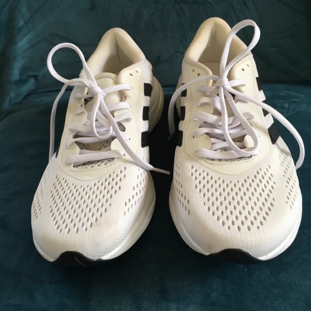 Adidas Supernova Mens NWOT Running Shoe - Picture 2 of 8